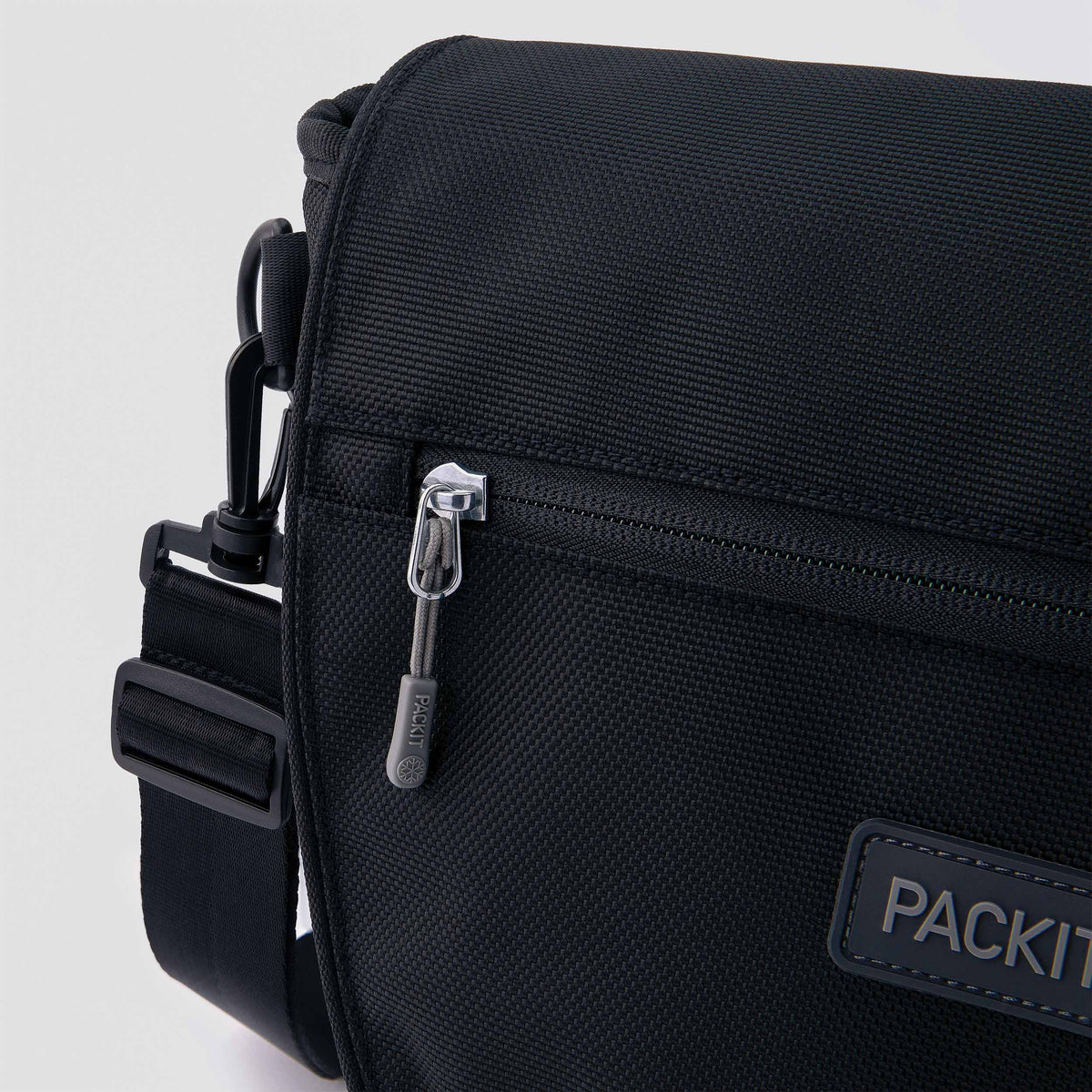 freezable-brooklyn-crossbody-t7 freezable-brooklyn-crossbody-black-ecofreeze-plus-zoom-zipper-pull.jpg